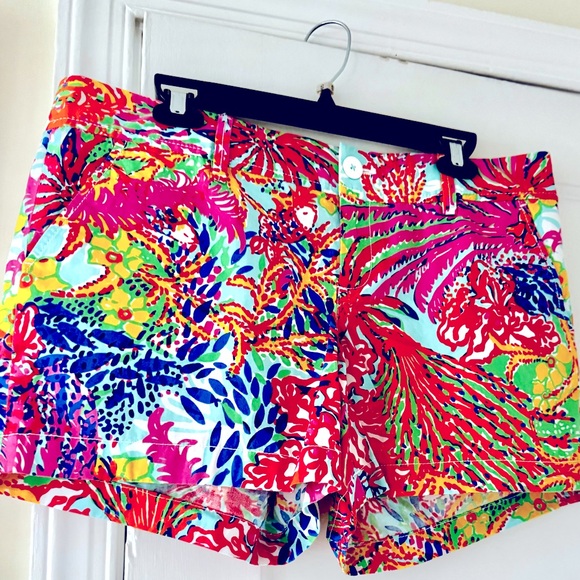 Lilly Pulitzer Fishing For Compliments The Callahan Shorts - Picture 4 of 11
